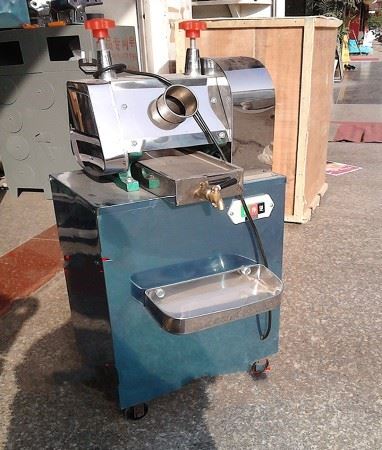 Portable Sugar Cane Juice Making Machine
