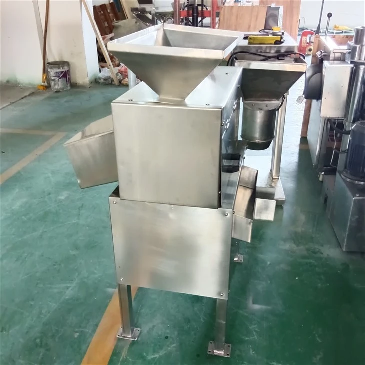 Kumquat Citrus Fruits Juicing Machine